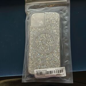 ~FREE W/PURCHASE~Glittery IPhone14 case